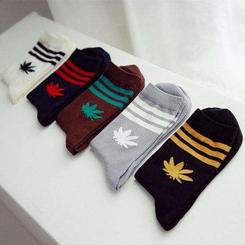 2018 Men Mid Socks Unisex Maple Leaf Socks Men Women Casual 3 Stripes POP Classic Weed Socks Maple Leaf Lovers Socks W22