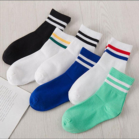 2018 women men Socks with print Two Striped Cotton Crew happy Hiphop Skate Short white black harajuku female art summer funny